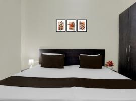 Hotel O Mahadev Palace, хотел в Fatwa