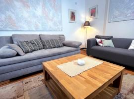 House with garden & private parking in Cologne, viešbutis Kelne