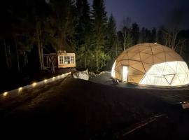 The Forest Dome Nordic Event Space in Nature, lodge in Kolbotn