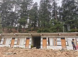 The Himalayan Peradise