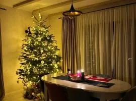 Garden Retreat Keyhouse