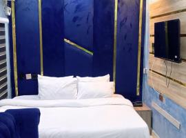 517 VIP suites and apartments, kh&aacute;ch sạn c&oacute; chỗ đậu xe ở Awka