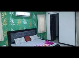 shree laddu gopal hotel, hotel en Vrindāvan