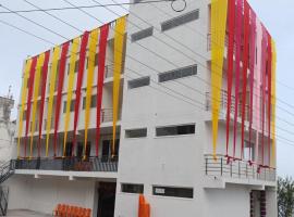 Hotel HimNivasa, hotel in Tehri