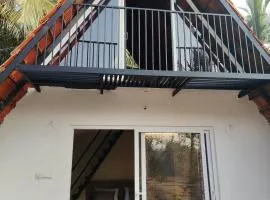 Arundekar stay 3 minutes walk beach non ac