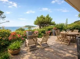 Logement avec terrasse vue mer- accès plage direct