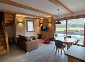 Appartement calme 2 chambres avec terrasse à Samoëns - FR-1-642-77