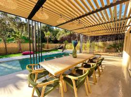 Brothers heaven, hotel en Fréjus