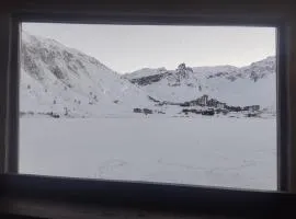 Van a louer au pied des pistes 2