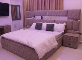 Jossy Luxury shortlet Apartments, viešbutis mieste Abudža