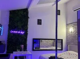 Le Cocon du Désir, Love Room, Jacuzzi