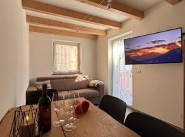 Alpen Lodge Predazzo, khách sạn ở Predazzo