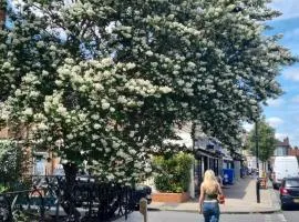 Peaceful paradise in the heart of London