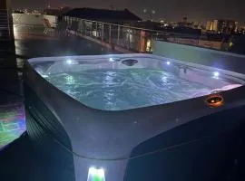 Penthouse with outdoor hottub