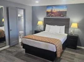 Travelers Inn
