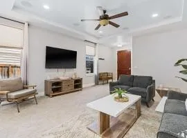 Sensible Safari Sleeps 10