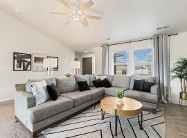 Modern Comfort Caldwell 3b2b Home Sleeps 8!, hotel v destinaci Caldwell