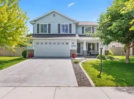 Large Nampa Gathering! Basketball courts Community