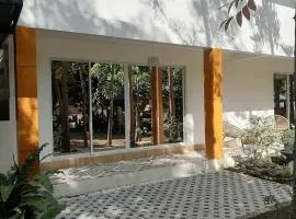 Leopoldos kampsite and sports cafe