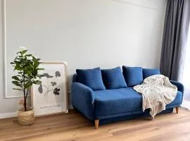 New Business-Class Apartament з генератором Varshavsky Retroville