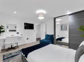 London Cosy 2 Bedroom Modern Suite Central, Excel, Stratford Wanstead Sleeps 4