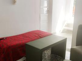 Vm casa, hotel in Villa María