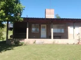 El Campito casa frente al río