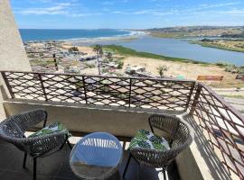 Depto Moderno en Primera Línea Playas y Surf, hotel en Concón