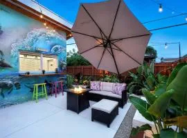 Private Retreat with Yard Near Hard Rock Stadium