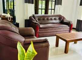 Liora Home 4BR Private Villa Walk to Kabalana Surf Beach