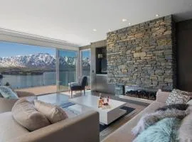 The Views and Spa 4BRM