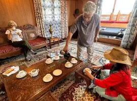 The Heritage Safina group of houseboats