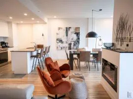 205 - Modern Suite - Pool and River View