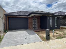 Southeastern Retreat, хотел в Clyde North