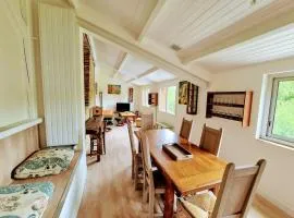 Le Pont Haut vue sur Rivière proche Puy du Fou