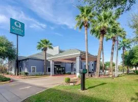 Quality Suites Houston NW Cy-Fair