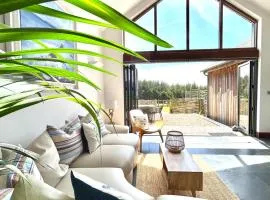 Merlin Farm Cottages short walk to Mawgan Porth Beach and central location in Cornwall