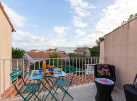 Le pied à terre en bord de mer, hôtel à Carro