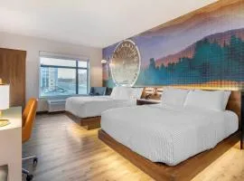 Cambria Hotel Pigeon Forge