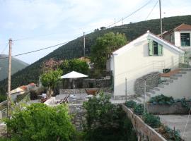 Nona's house, hotel en Vathí - Ítaca