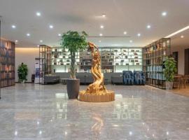 GEM Hotel Ningbo Jiangbei District Hongtang Haide Square, hotel i Gaoqiao
