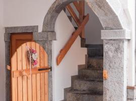 Cjase Cumine, khách sạn ở Lauco