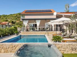 Villa Grazia by Villas Guide, hotell sihtkohas Siverić