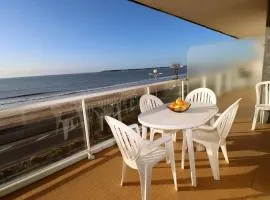 Le Plein Sud by TAH - Appartement face mer avec grand balcon