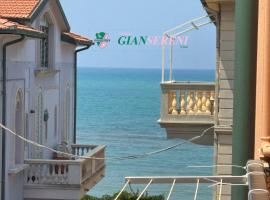 Nettuno, hotel in Rome