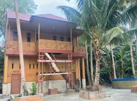 Villa Nurlinda Wambuliga Beach โรงแรมในWaha