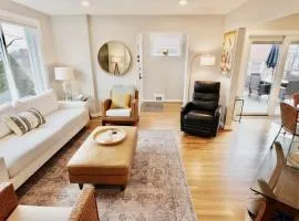 Your Happy Place Entire Home - With Parking