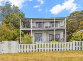 Bowen View - pet-friendly home near Hyams Beach, Wellnesshotel in Hyams Beach