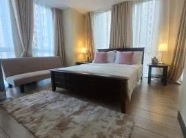 McKinley Hill Lavish1BR Flat Next to Venice Mall