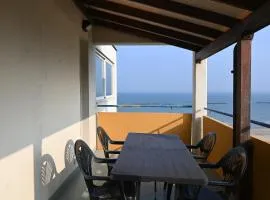 SE200 - Senigallia, trilocale fronte mare con terrazzo panoramico